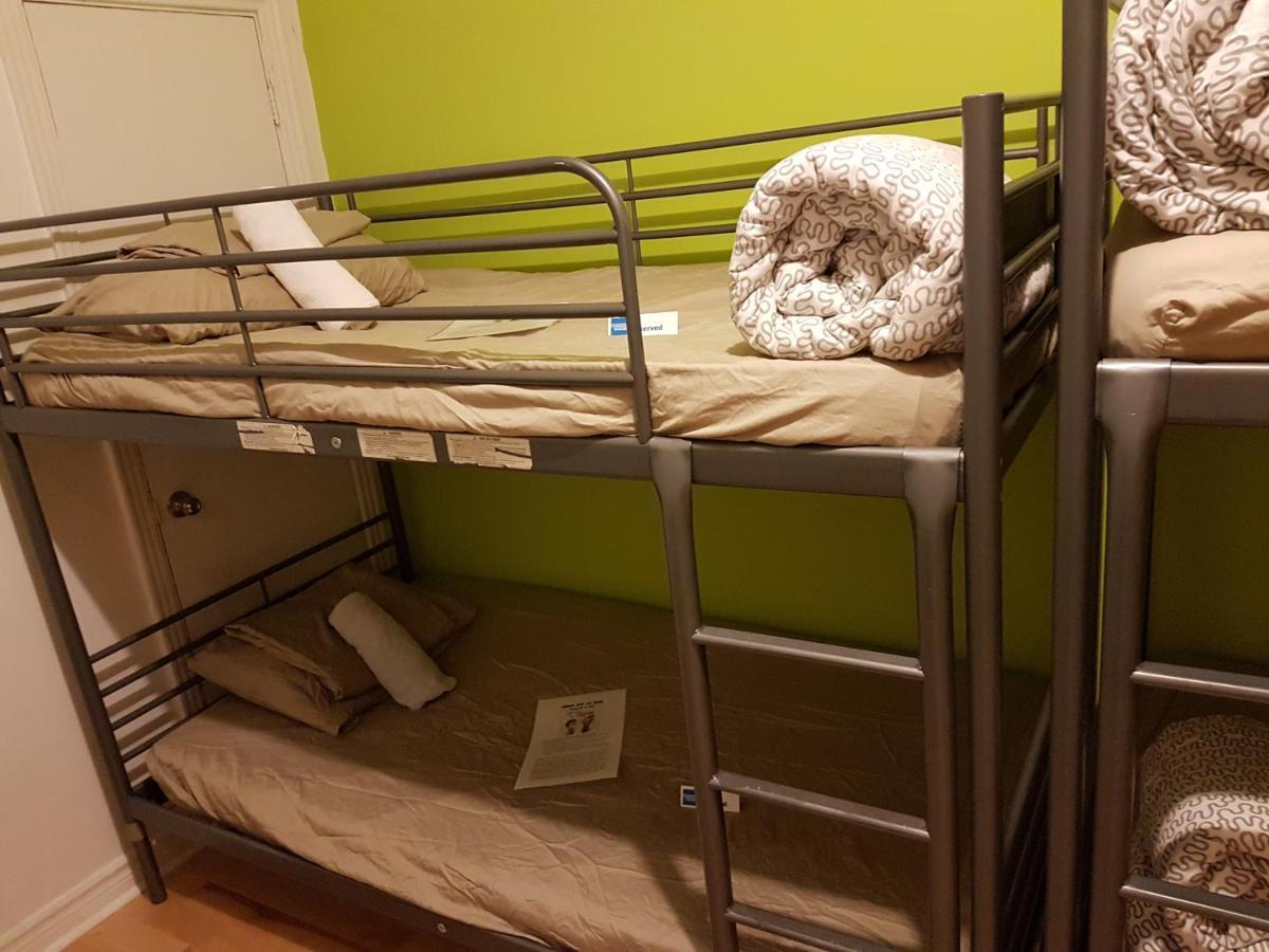 モントリオール Pied-A-Terre Mont-Royalホステル エクステリア 写真